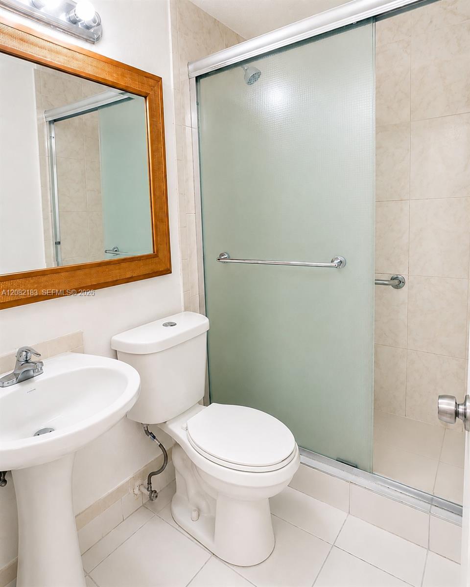 1811 SW 107th Ave # 2303, Miami FL 33165 photo 4