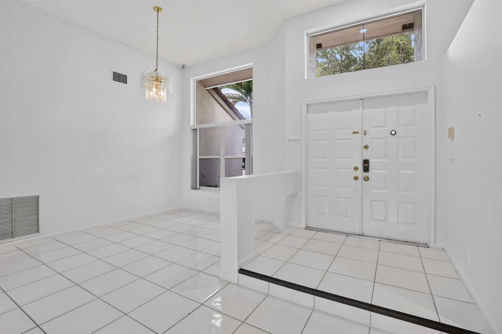 924 SPOONBILL Circle, Weston FL 33326 photo 4