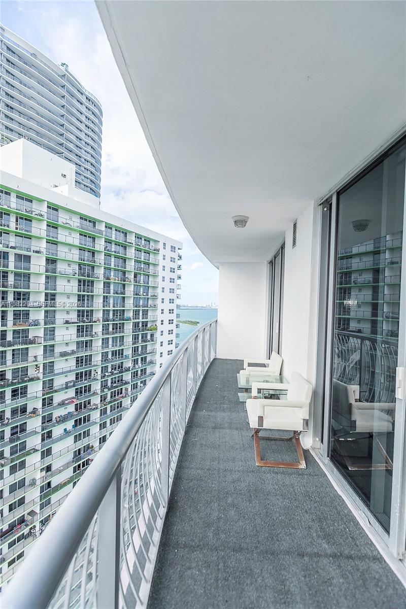 1750 N Bayshore Dr # 3211, Miami FL 33132 photo 3