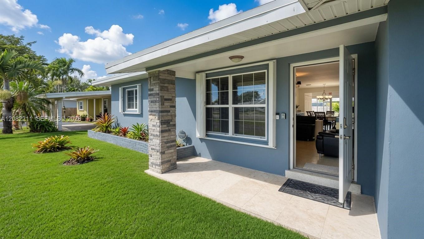 934 N 32nd Ave, Hollywood FL 33021