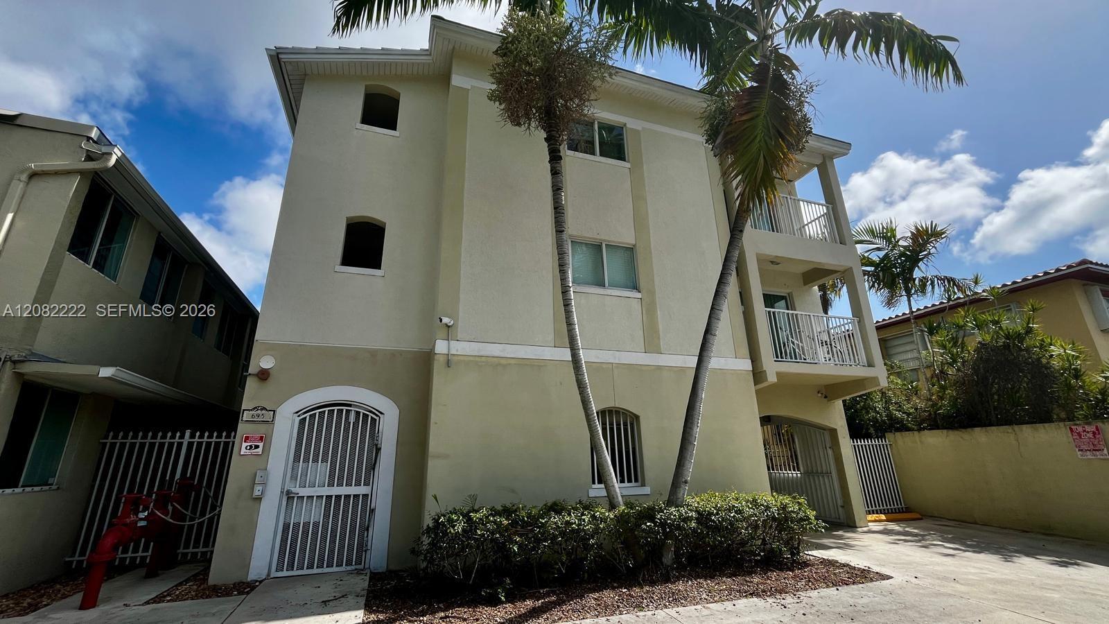 695 SW 11th St # 204, Miami FL 33129 photo 2