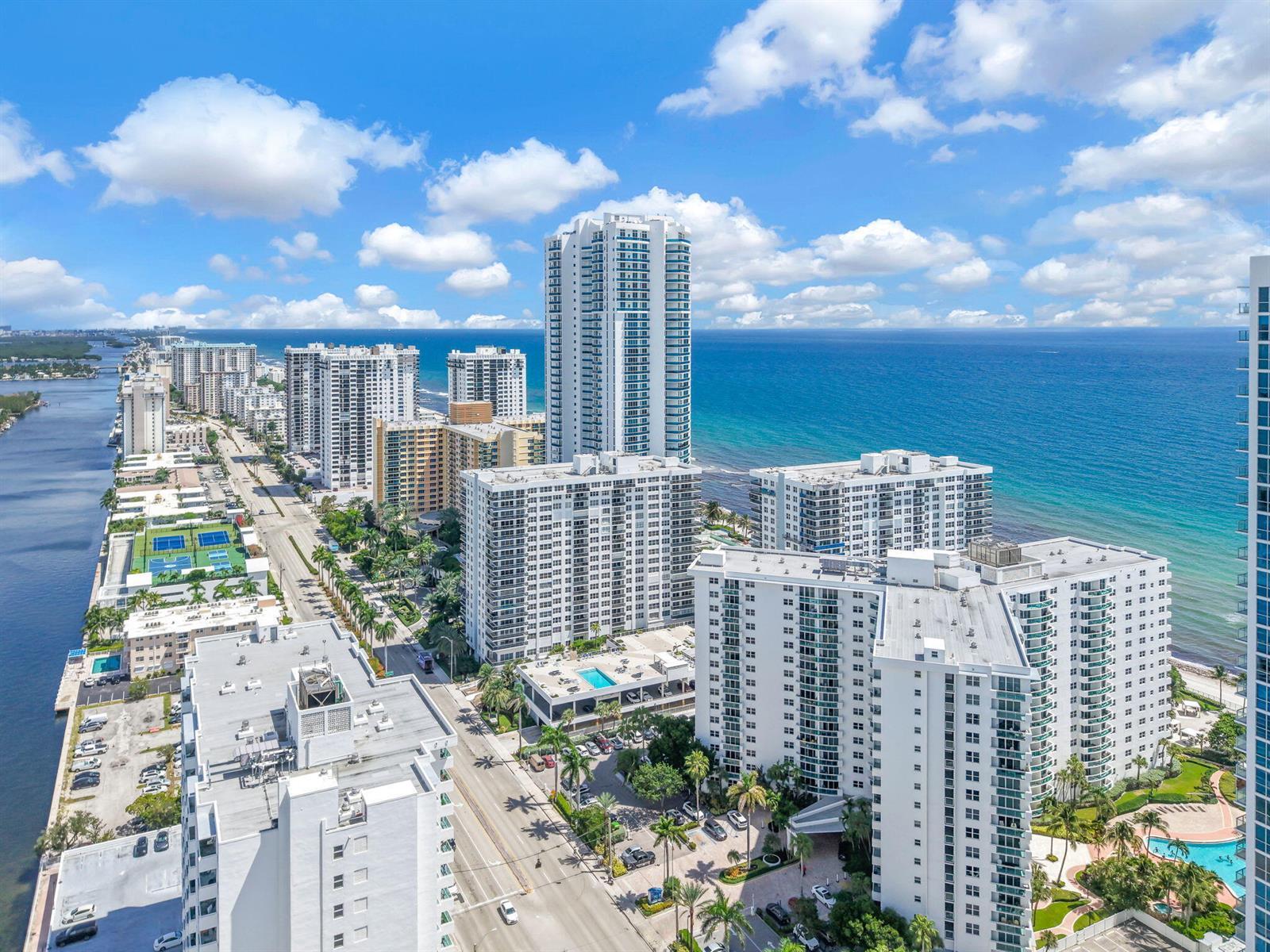 3001 S OCEAN Drive # 403, Hollywood FL 33019 photo 3
