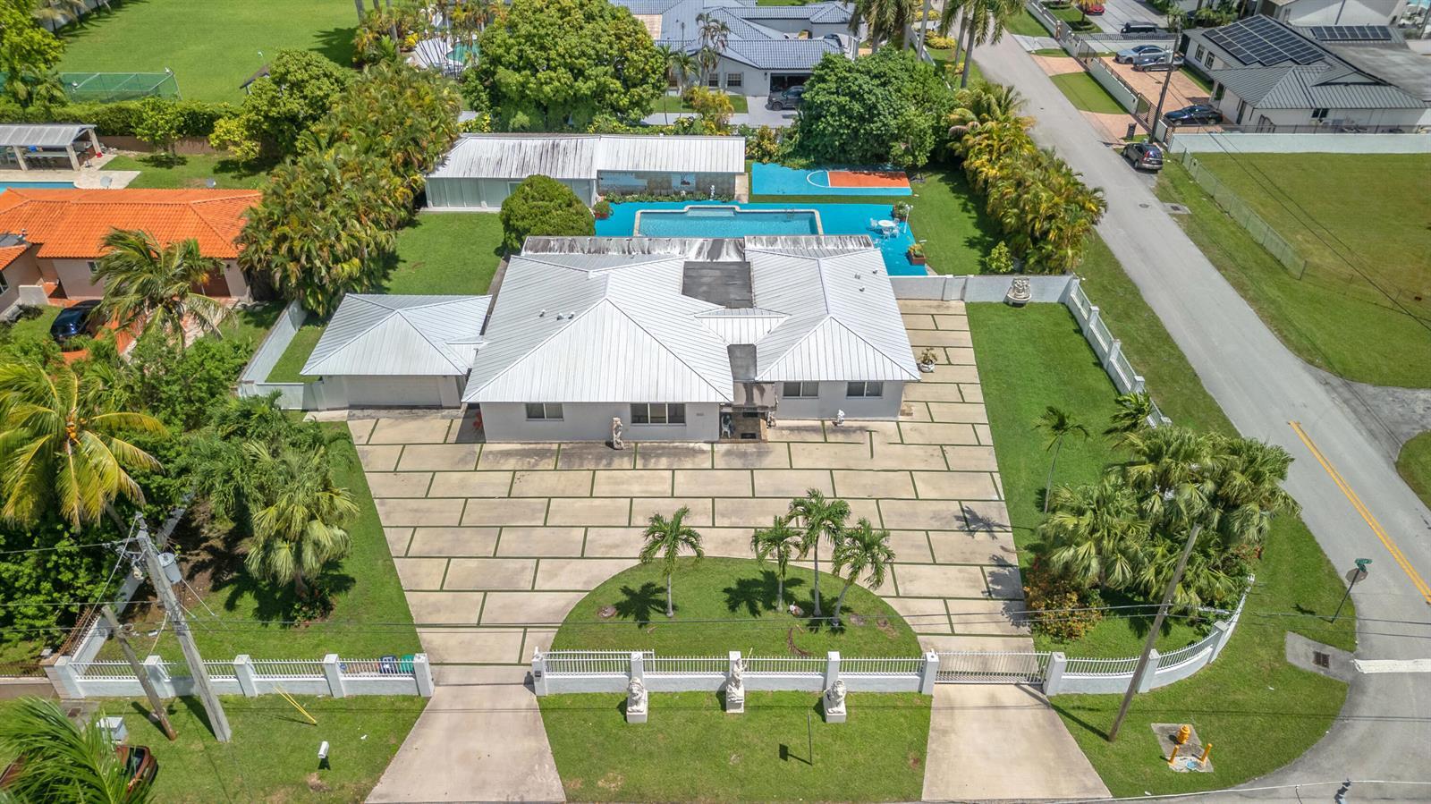 2951 SW 139TH Avenue, Miami FL 33175 photo 4