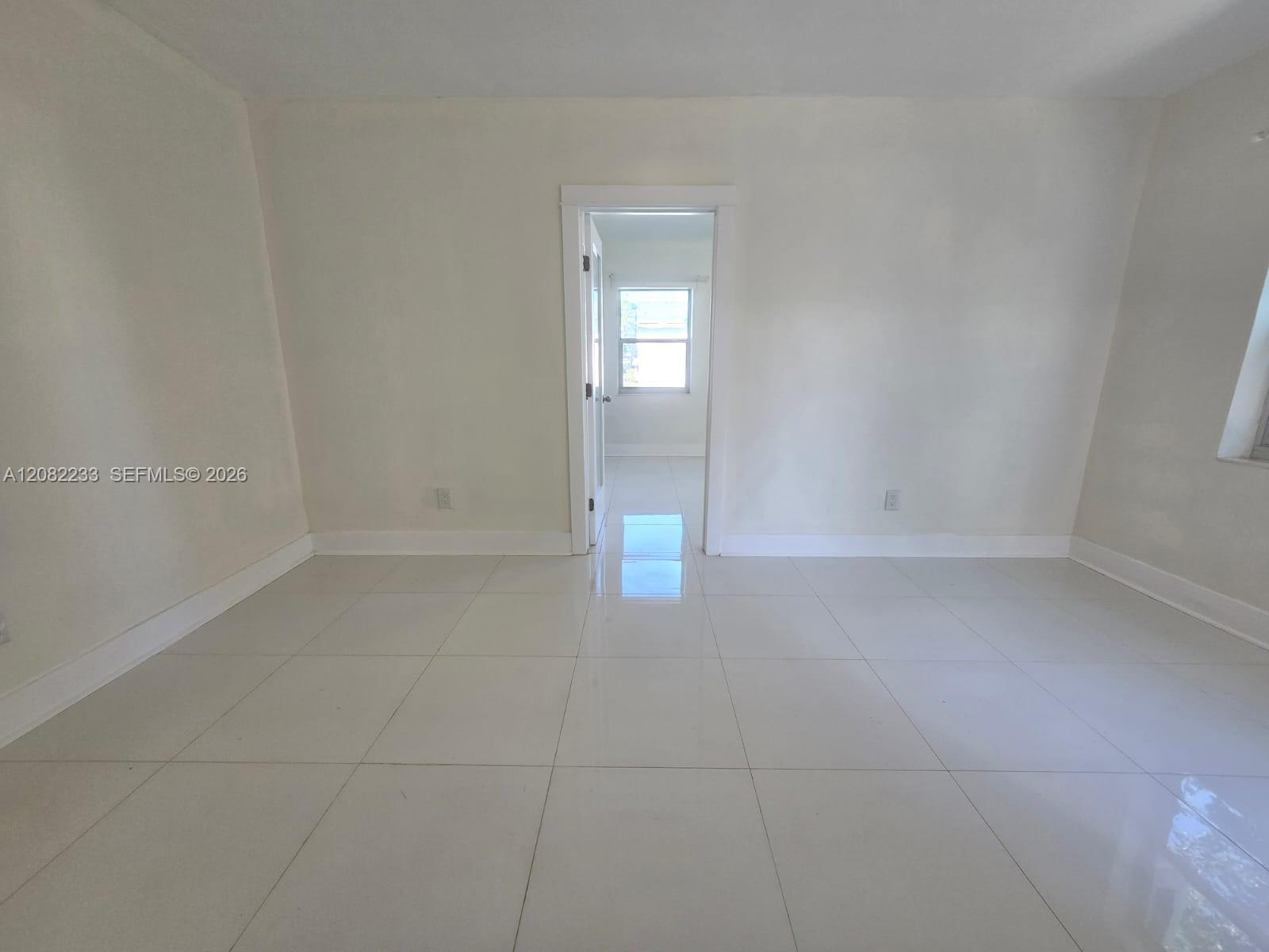 1945 NE 171st St # 1, North Miami Beach FL 33162 photo 5