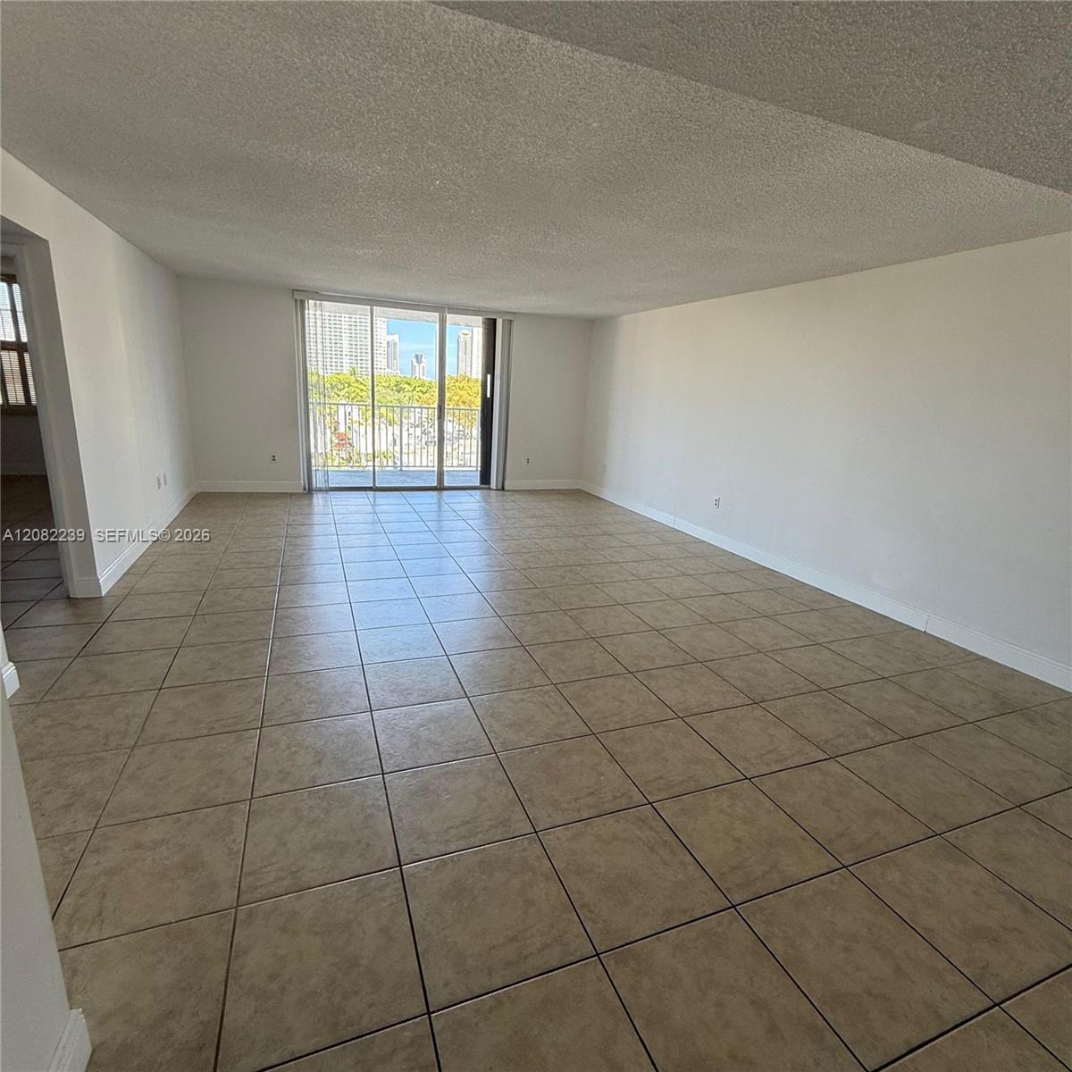 2851 NE 183rd St # 501E, Aventura FL 33160 photo 3
