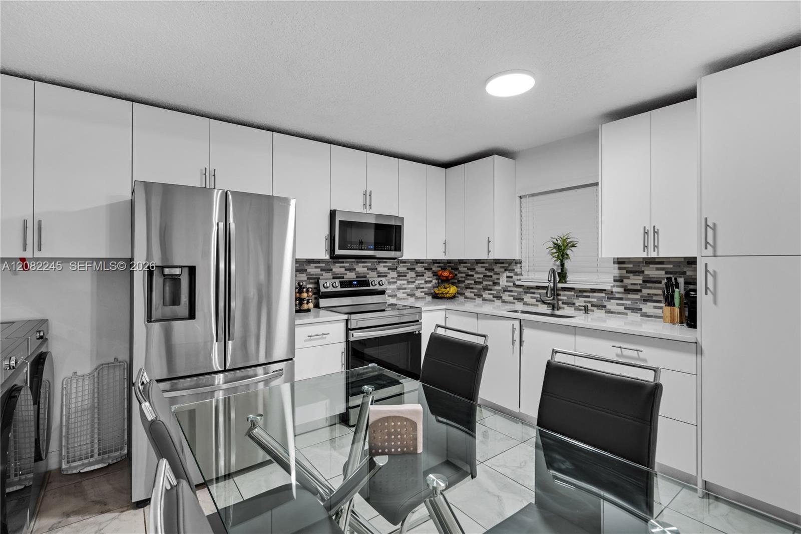 329 W 68th St # 203, Hialeah FL 33014 photo 2