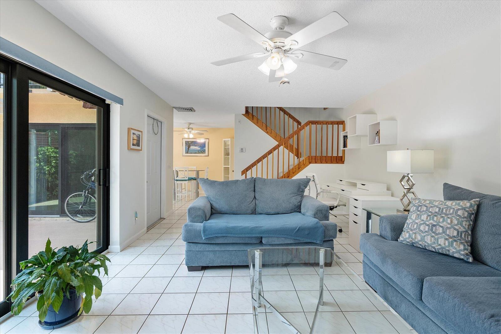 702 NW 98TH Circle, Plantation FL 33324 photo 5