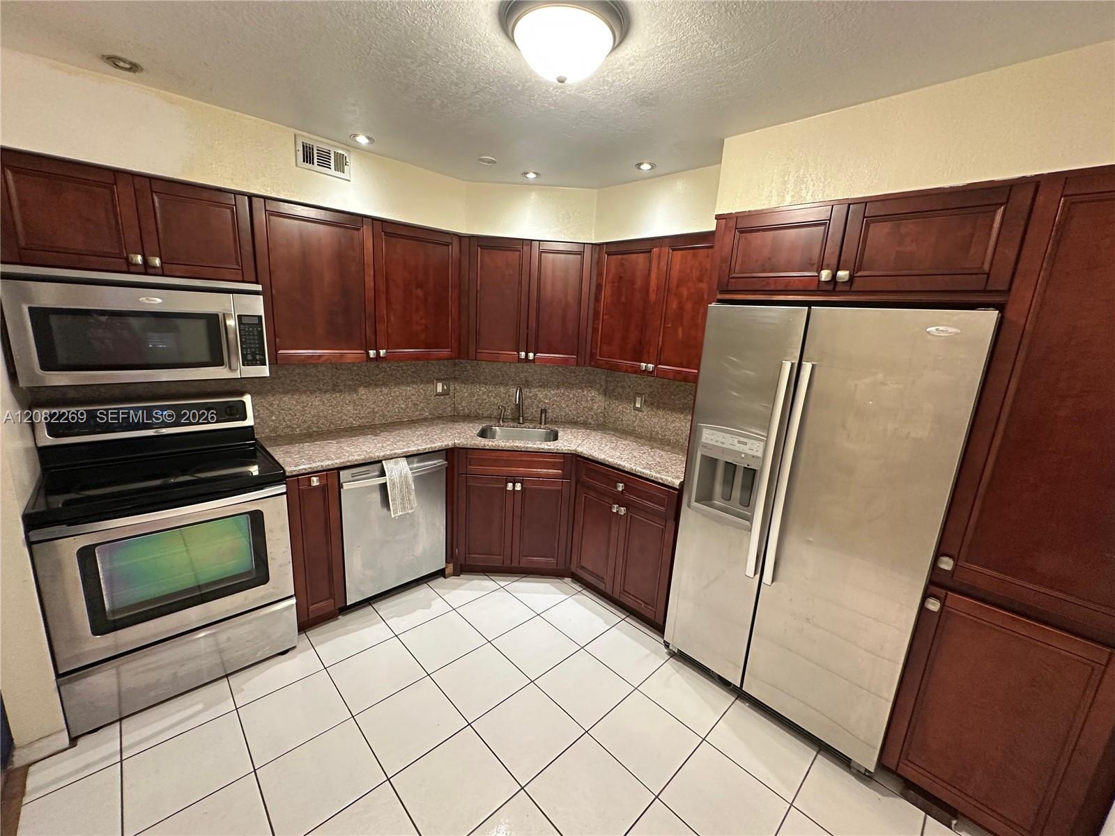 3360 Spanish Moss Ter # 203, Lauderhill FL 33319