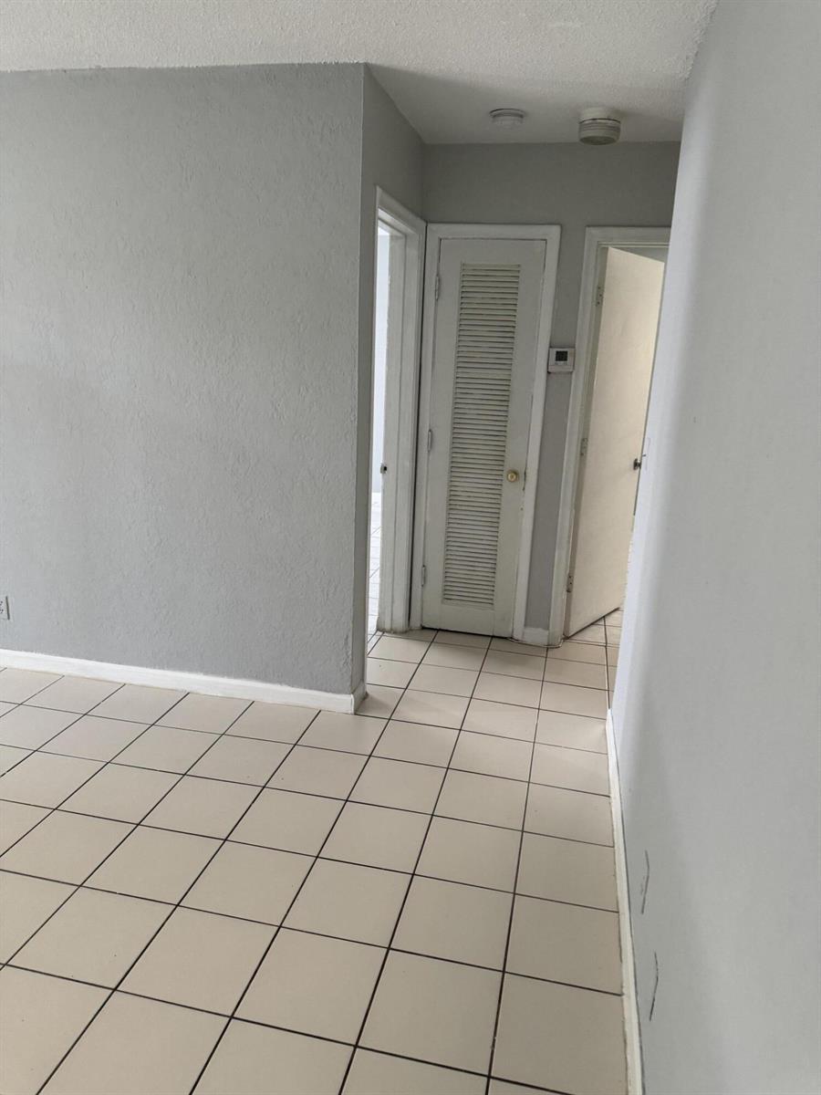 4231 NW 31ST Avenue # 1, Lauderdale Lakes FL 33309 photo 5