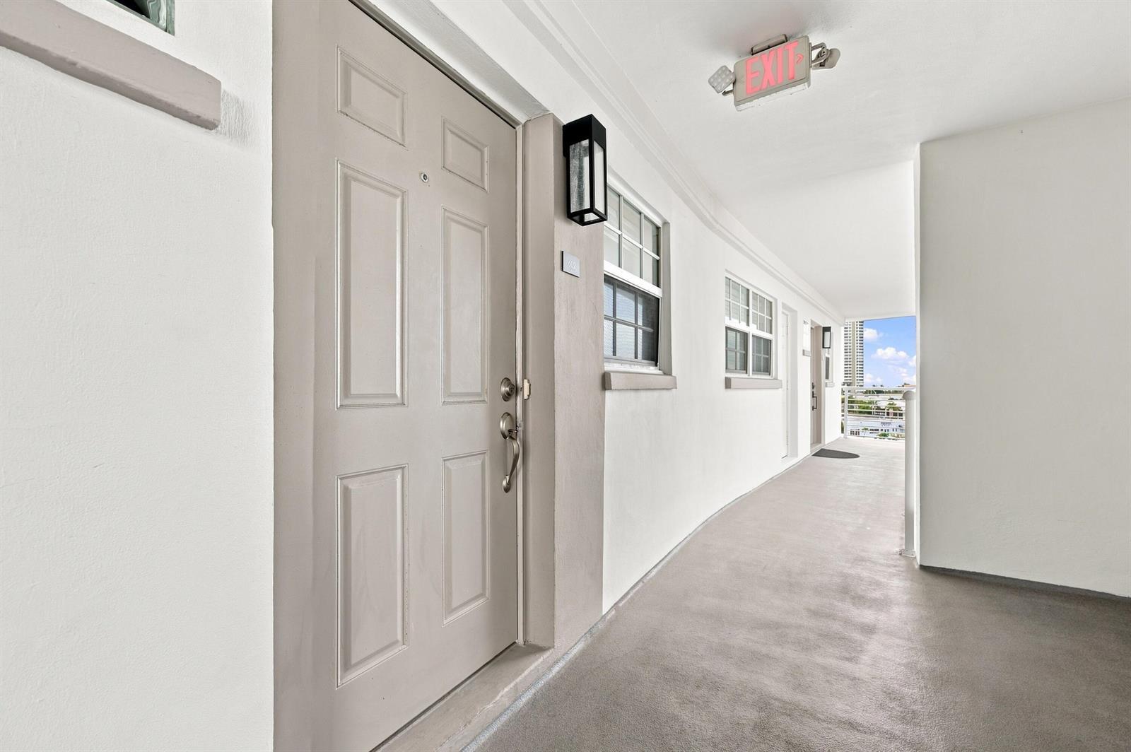 140 NE 28TH Avenue # 602, Pompano Beach FL 33062 photo 3