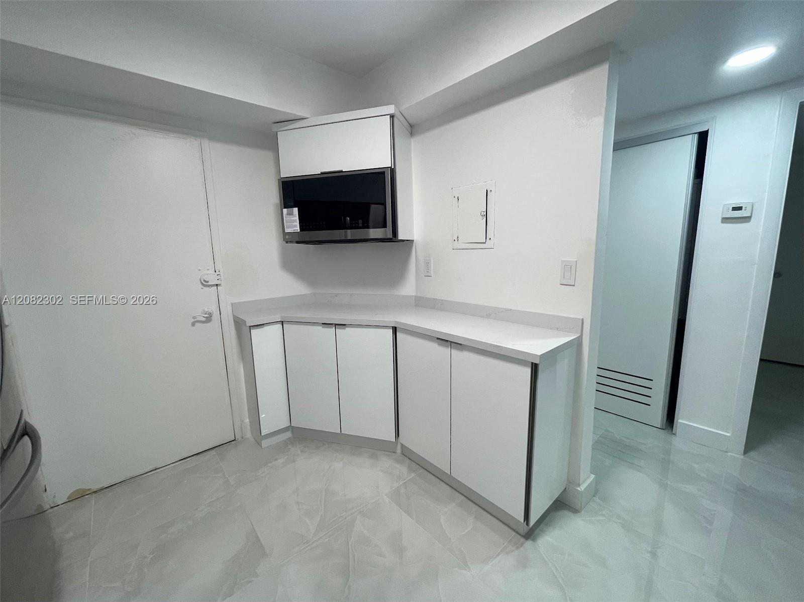 1351 NE Miami Gardens Dr # 1202E, Miami FL 33179 photo 3