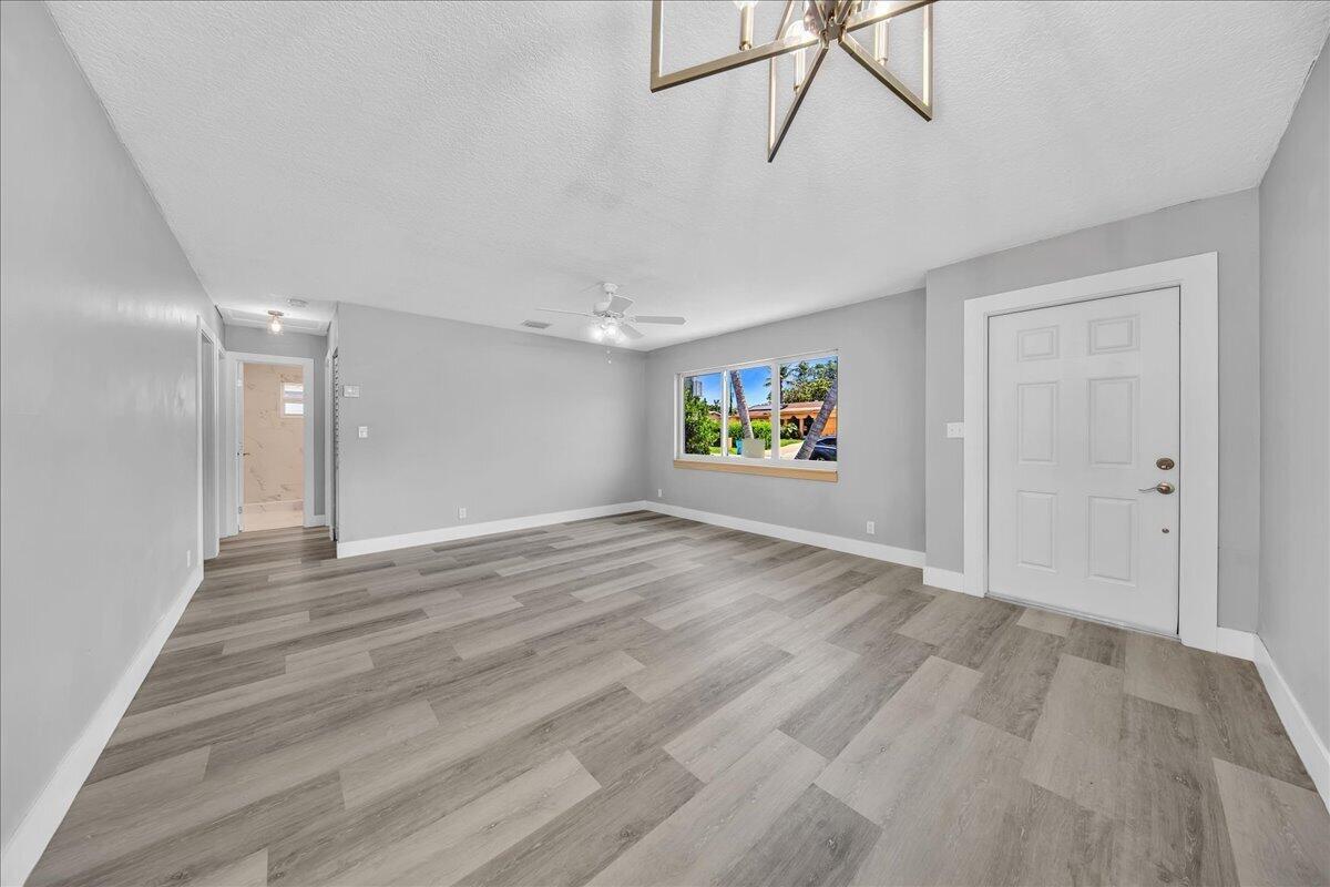 11 NE 28TH Court, Boynton Beach FL 33435 photo 5