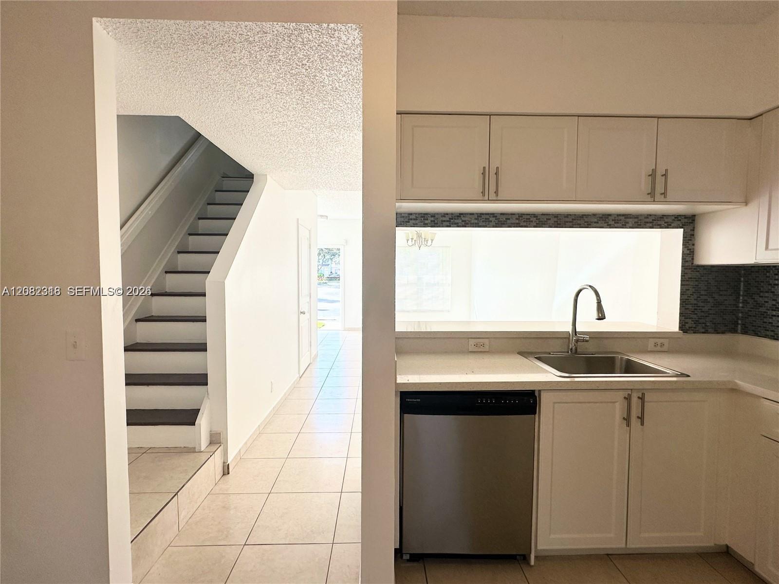16705 Hemingway Dr # 16705, Weston FL 33326 photo 4