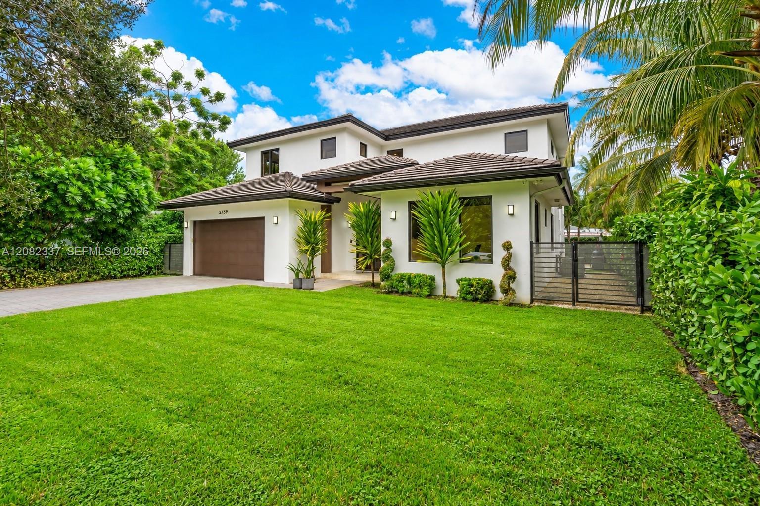 5759 SW 42nd St, Miami FL 33155 photo 2
