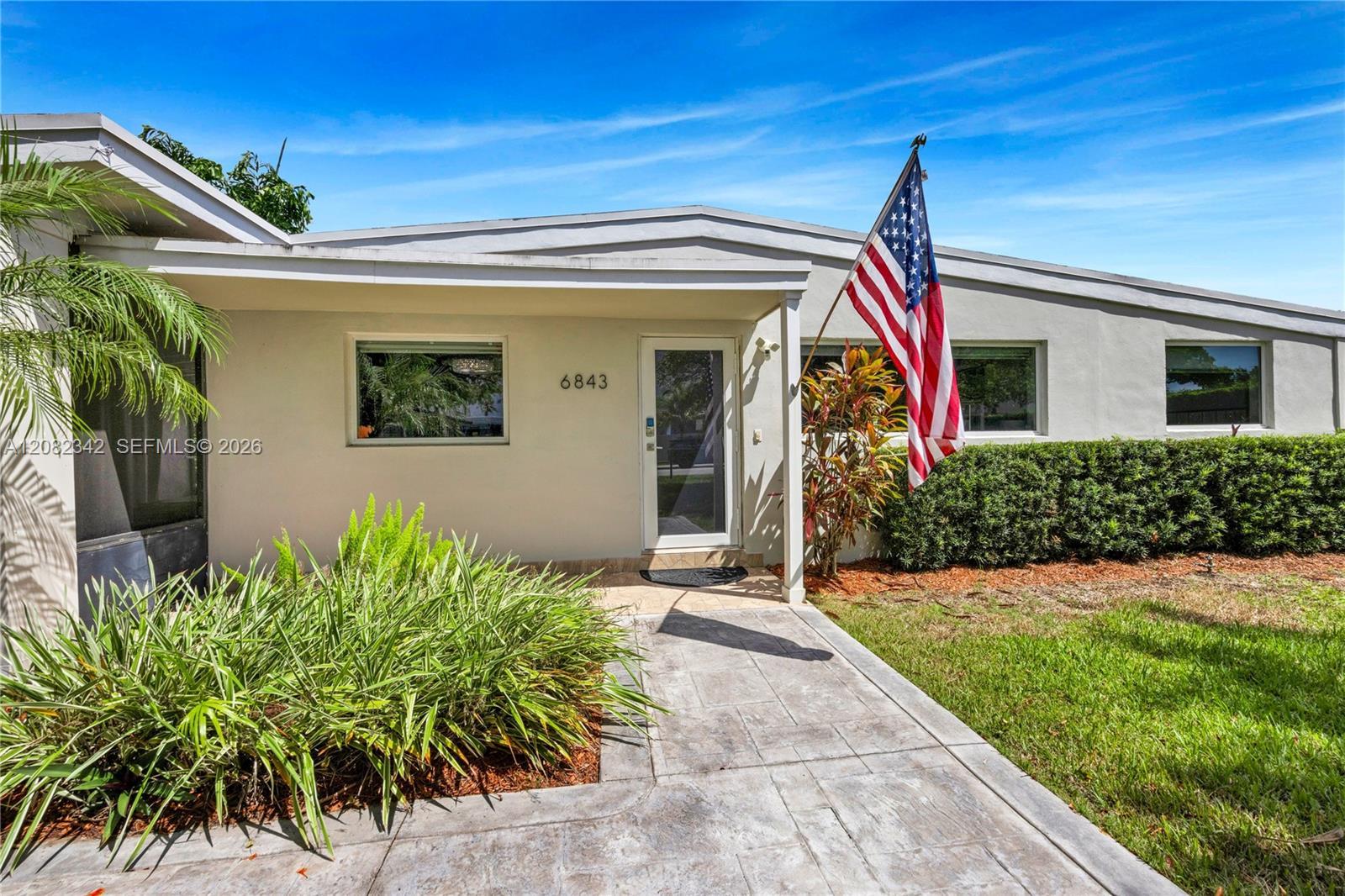 6843 SW 53rd St, Miami FL 33155 photo 5
