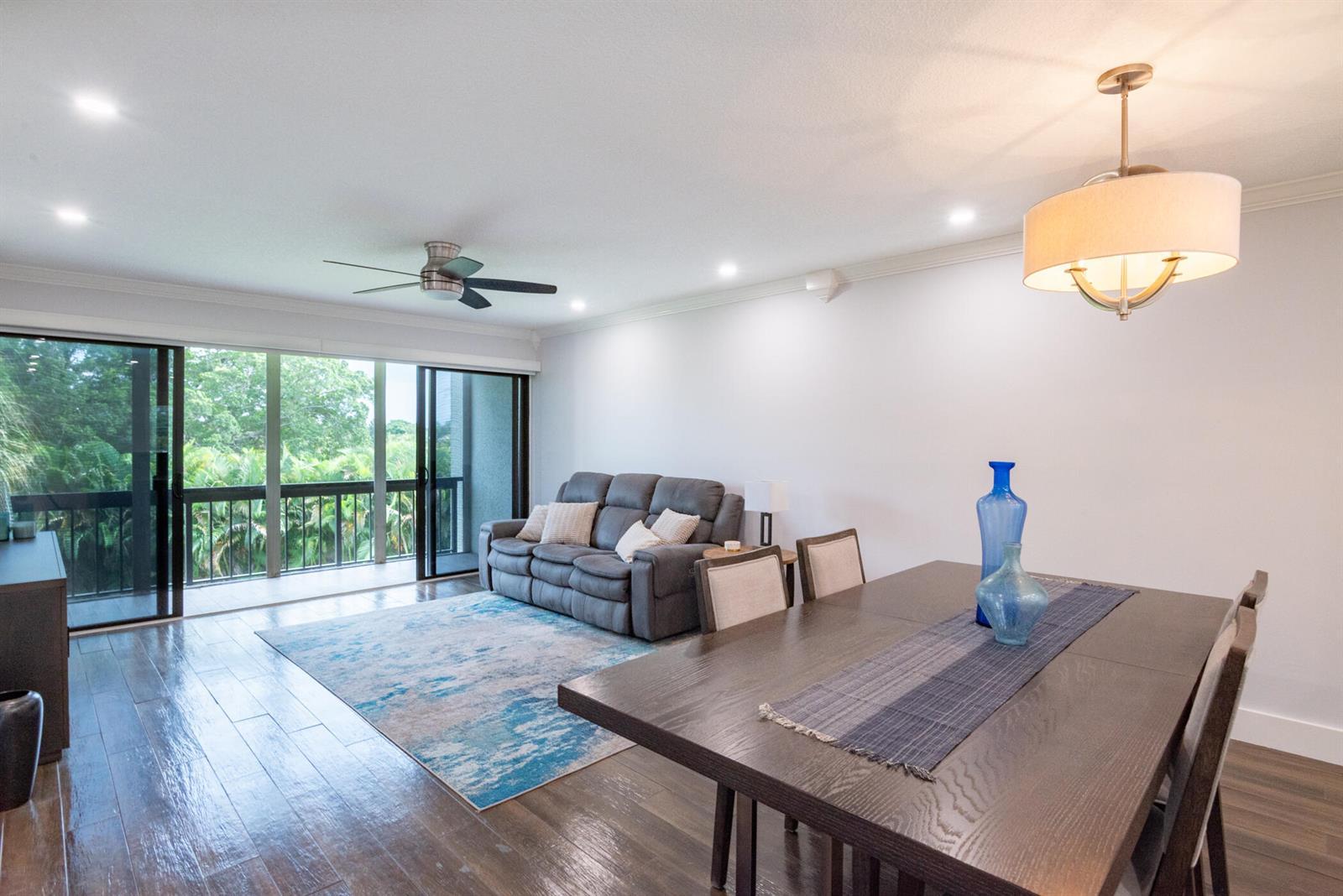 2500 PRESIDENTIAL Way # 304, West Palm Beach FL 33401 photo 3