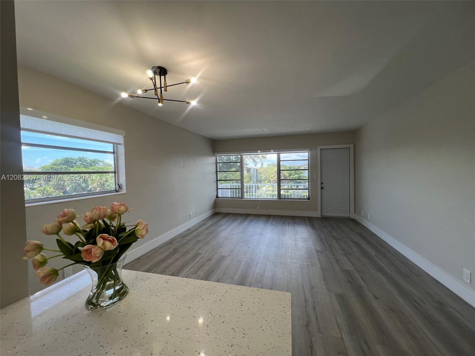 16801 NE 14th Ave # 311, Miami FL 33162 photo 3