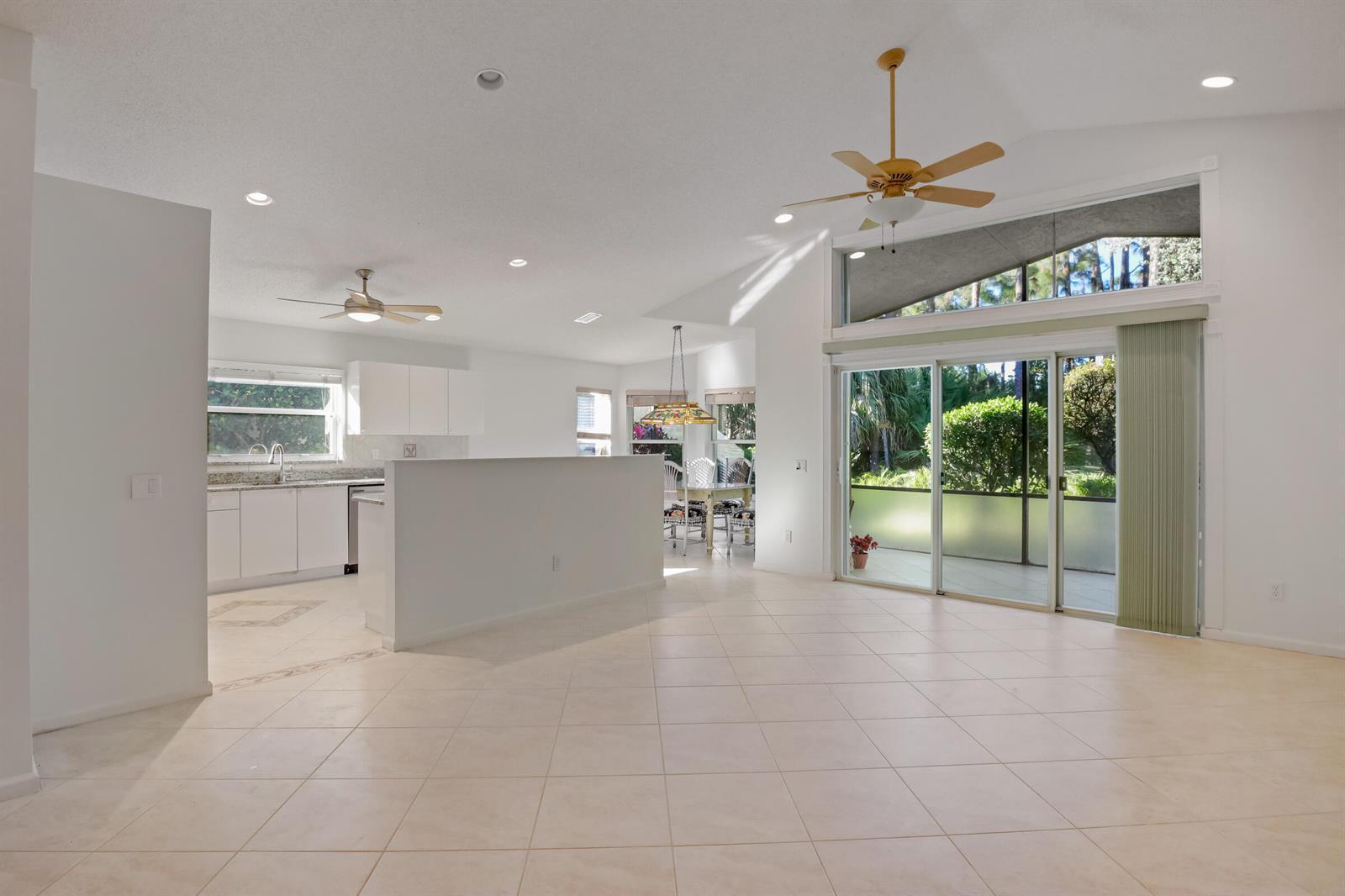 6519 LUCAYA Avenue, Boynton Beach FL 33437 photo 4