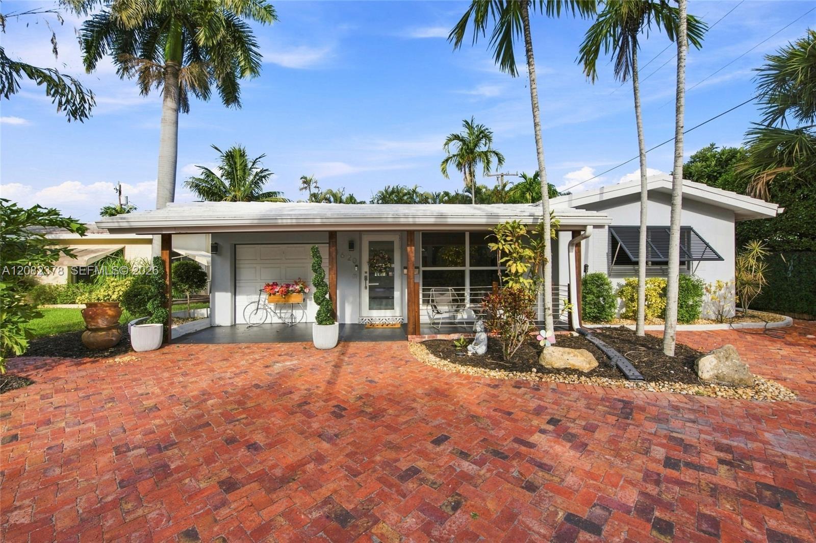 4620 NE 5th Ave, Oakland Park FL 33334
