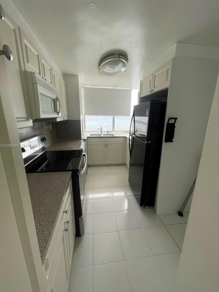 3301 NE 5th Ave # 1211, Miami FL 33137