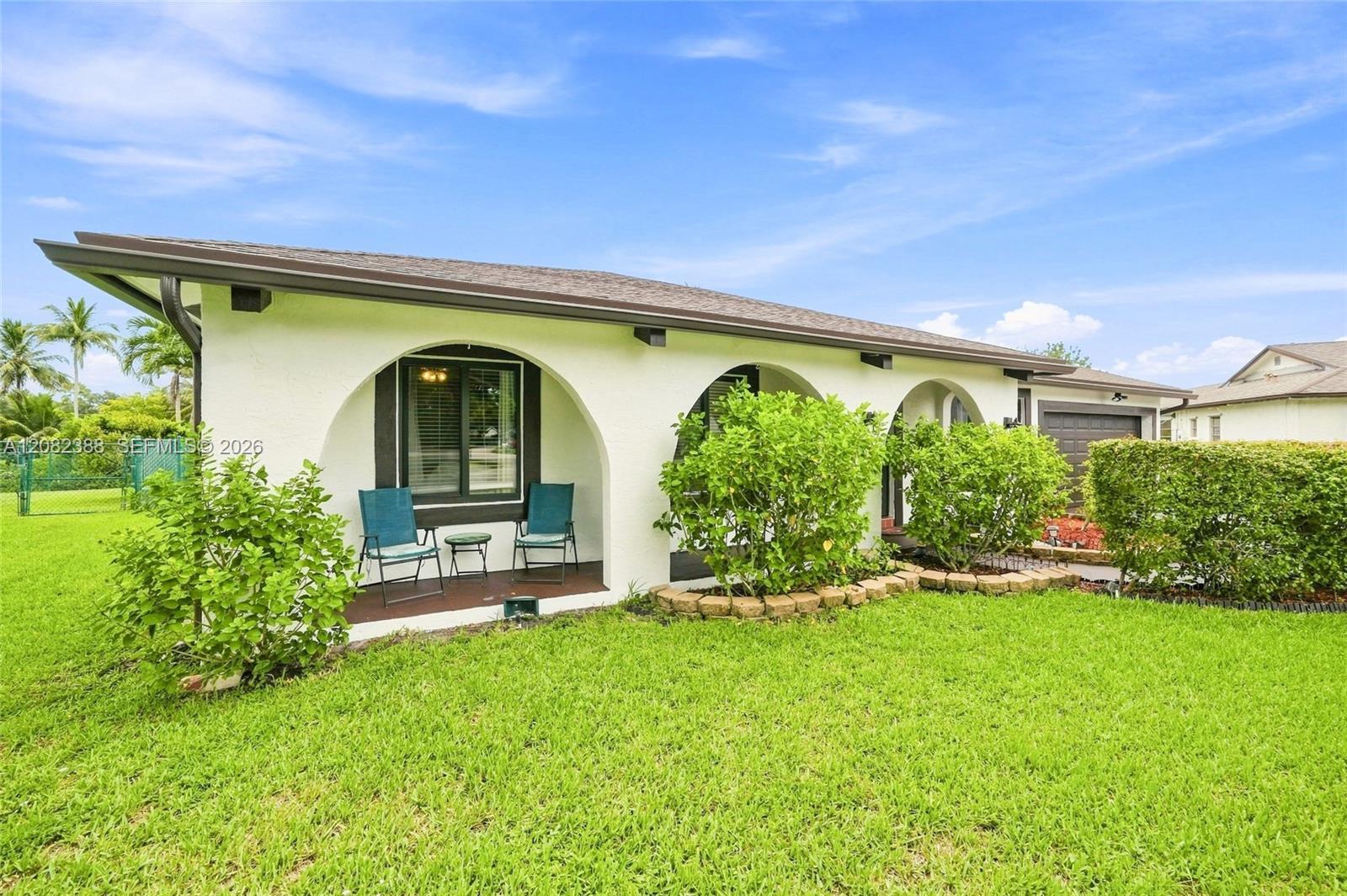 8656 SW 50th St, Cooper City FL 33328 photo 3
