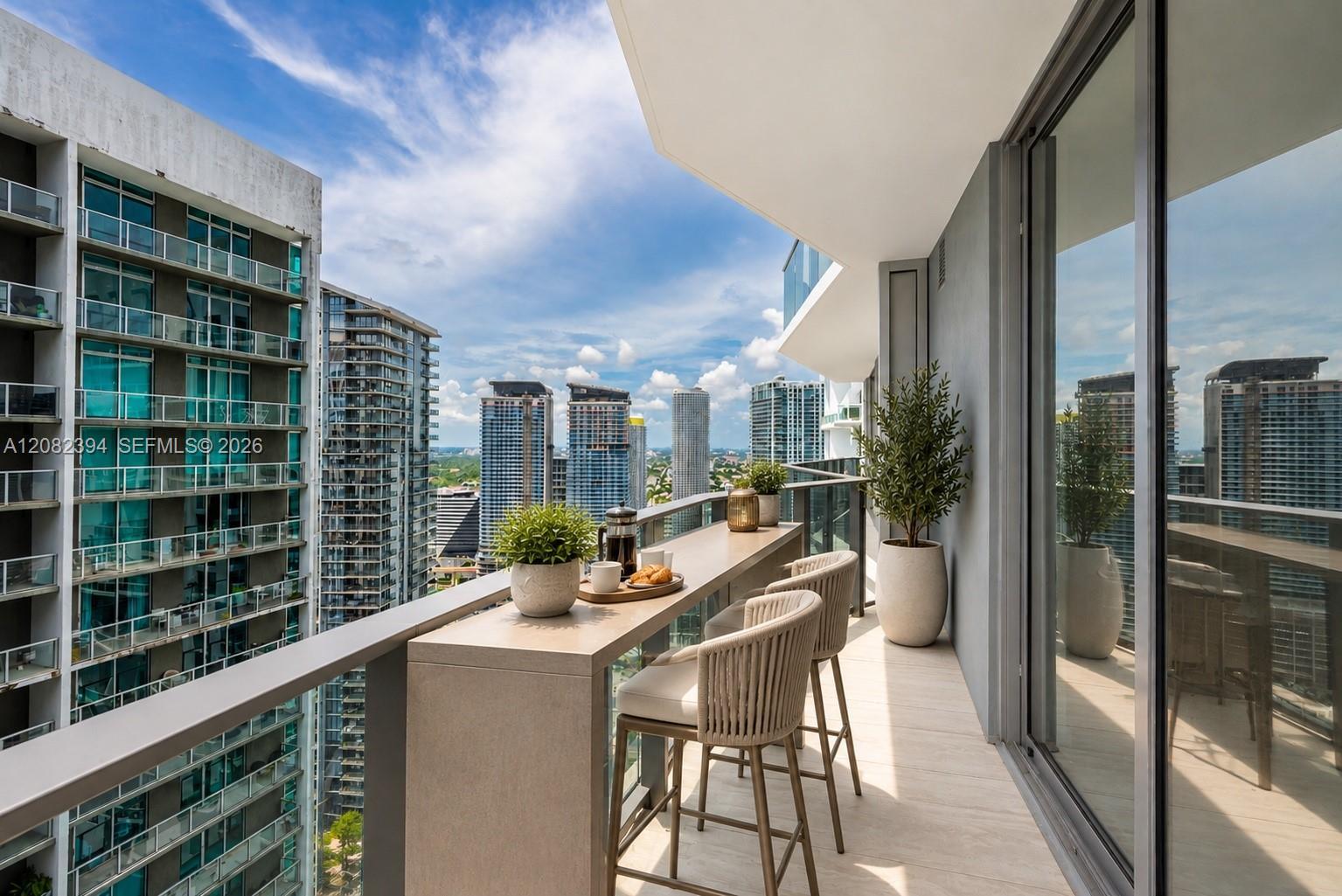 77 SE 5th  Street # 3908, Miami FL 33131 photo 4