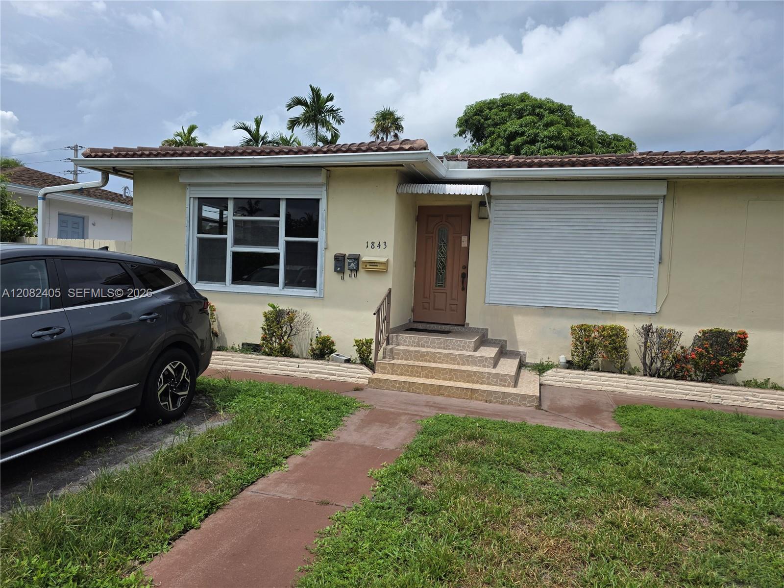 1843 Wiley St # 1, Hollywood FL 33020