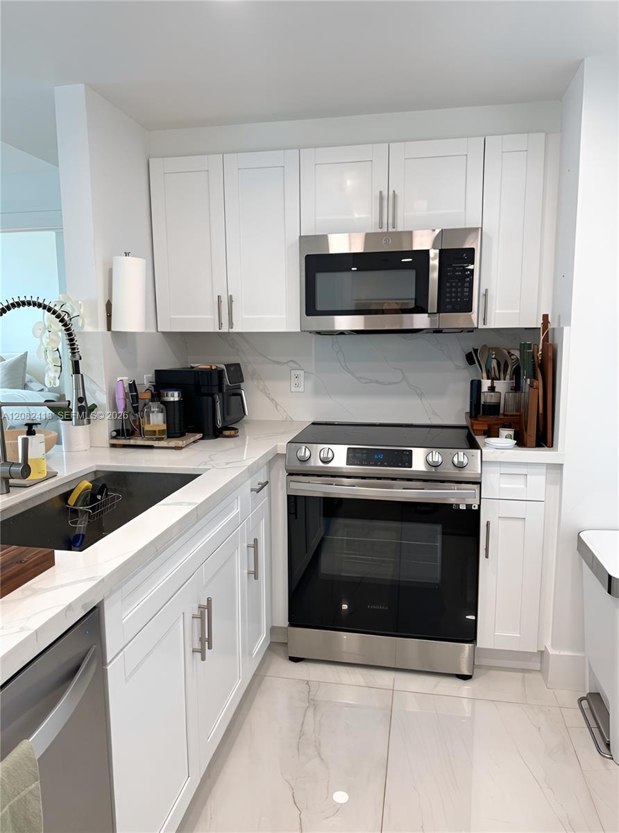 1250 S Miami Ave # 2405, Miami FL 33130 photo 3