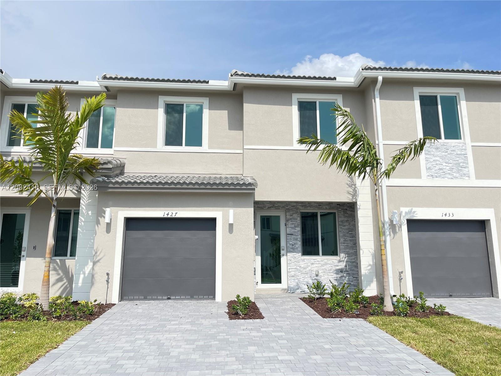 1427 SE 7TH TER, Homestead FL 33034-3462
