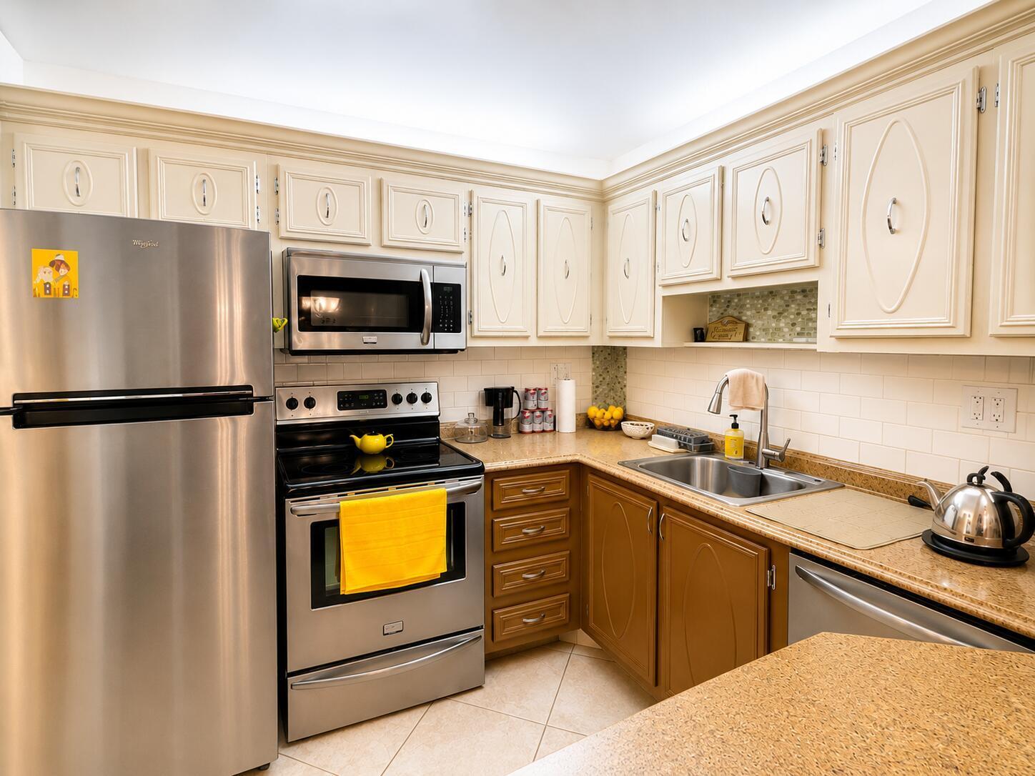 5680 SW 3rd Place # 106, Margate FL 33068 photo 2