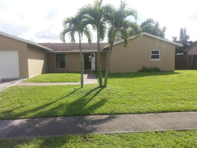 10838 WINDING CREEK Way, FL 33428