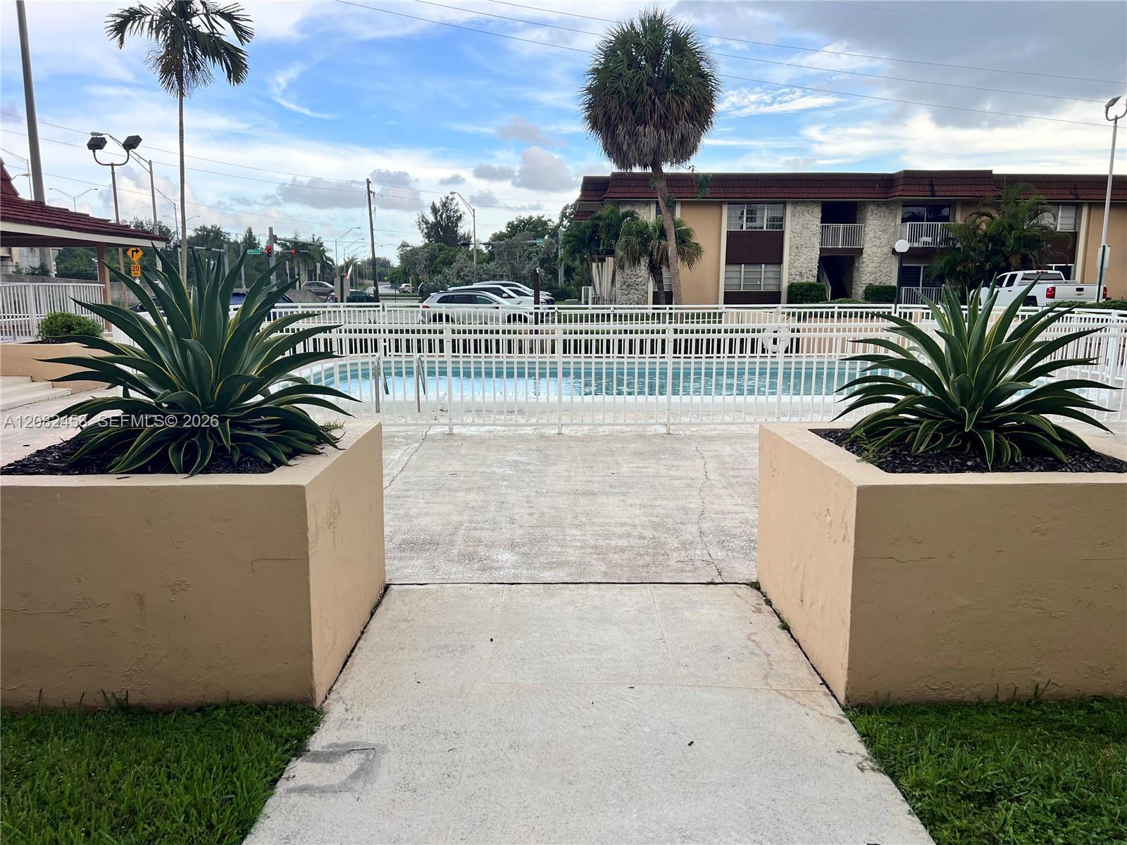 5501 SW 77th Ct # 102C, Miami FL 33155 photo 4