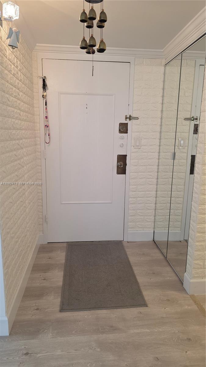 1301 NE Miami Gardens Dr # 425W, Miami FL 33179 photo 2