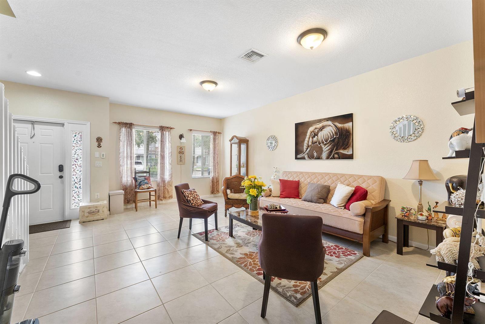 8274 SW 29th Street, Miramar FL 33025 photo 4