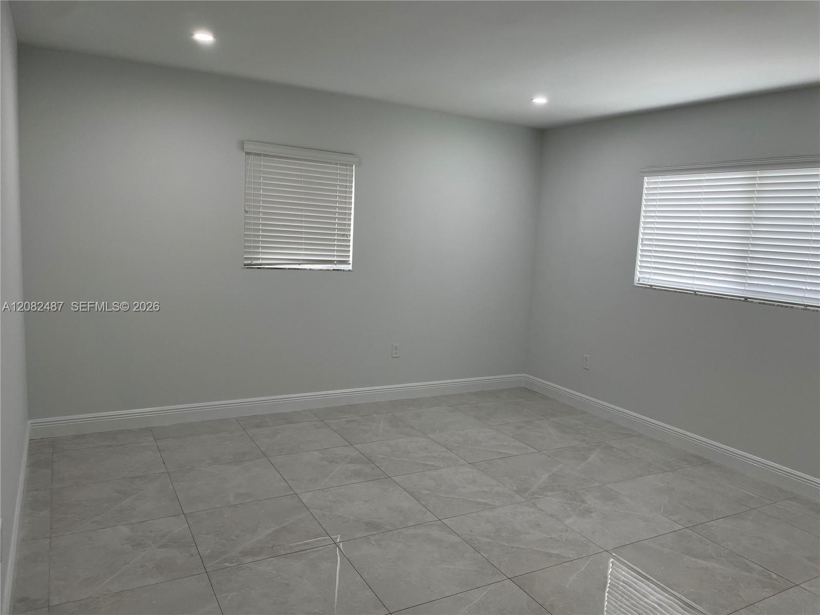 8640 SW 125th Ter, Miami FL 33156 photo 2