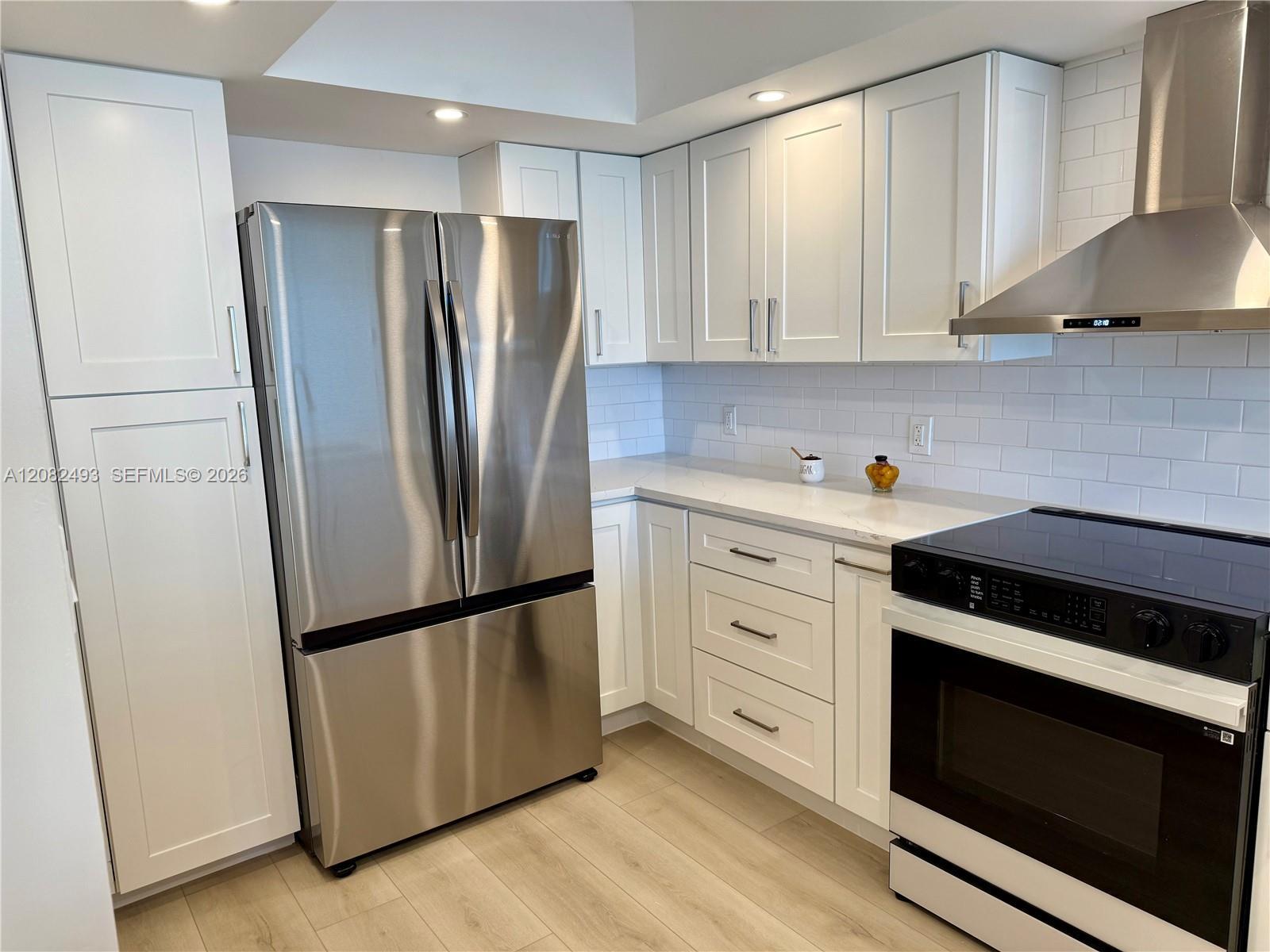 20335 W Country Club Dr # 1203, Aventura FL 33180 photo 3