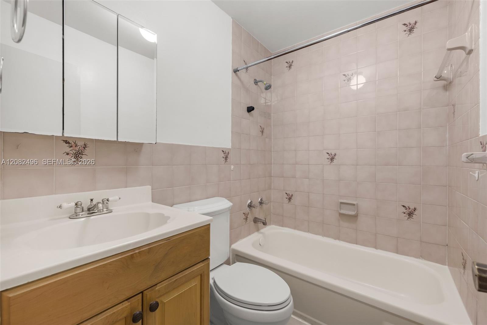 1284 W 44th Pl # 3, Hialeah FL 33012 photo 5