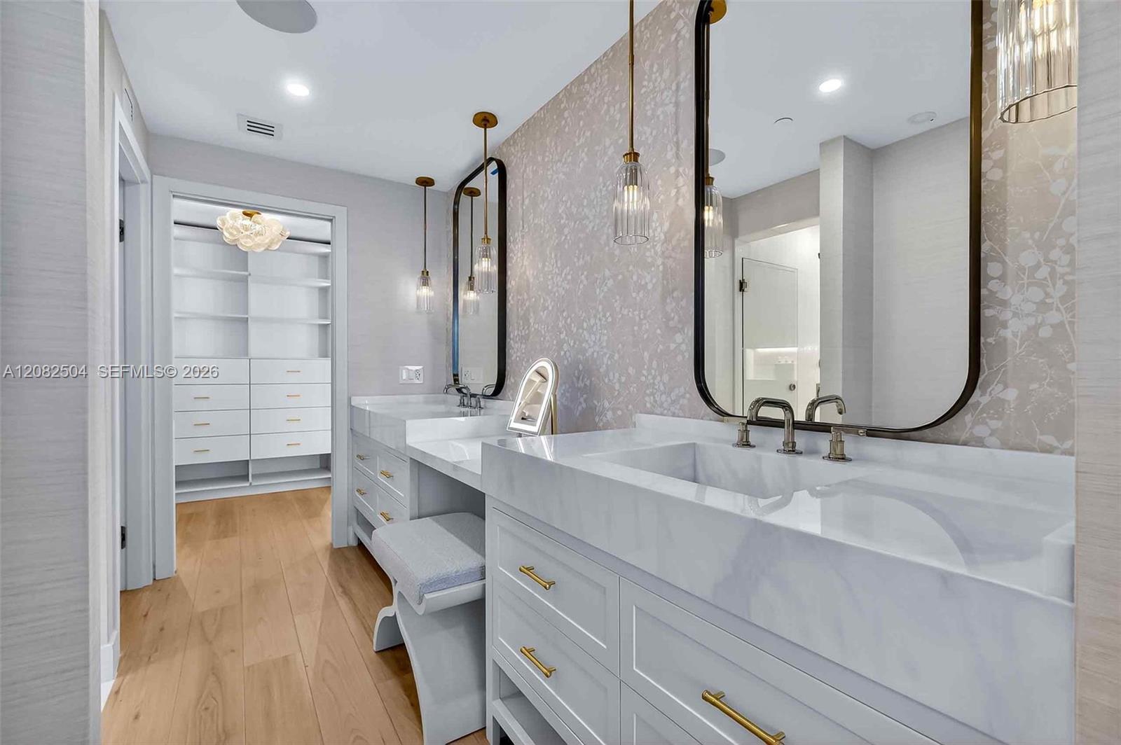 700 NE 24th St # 3007, Miami FL 33137 photo 5