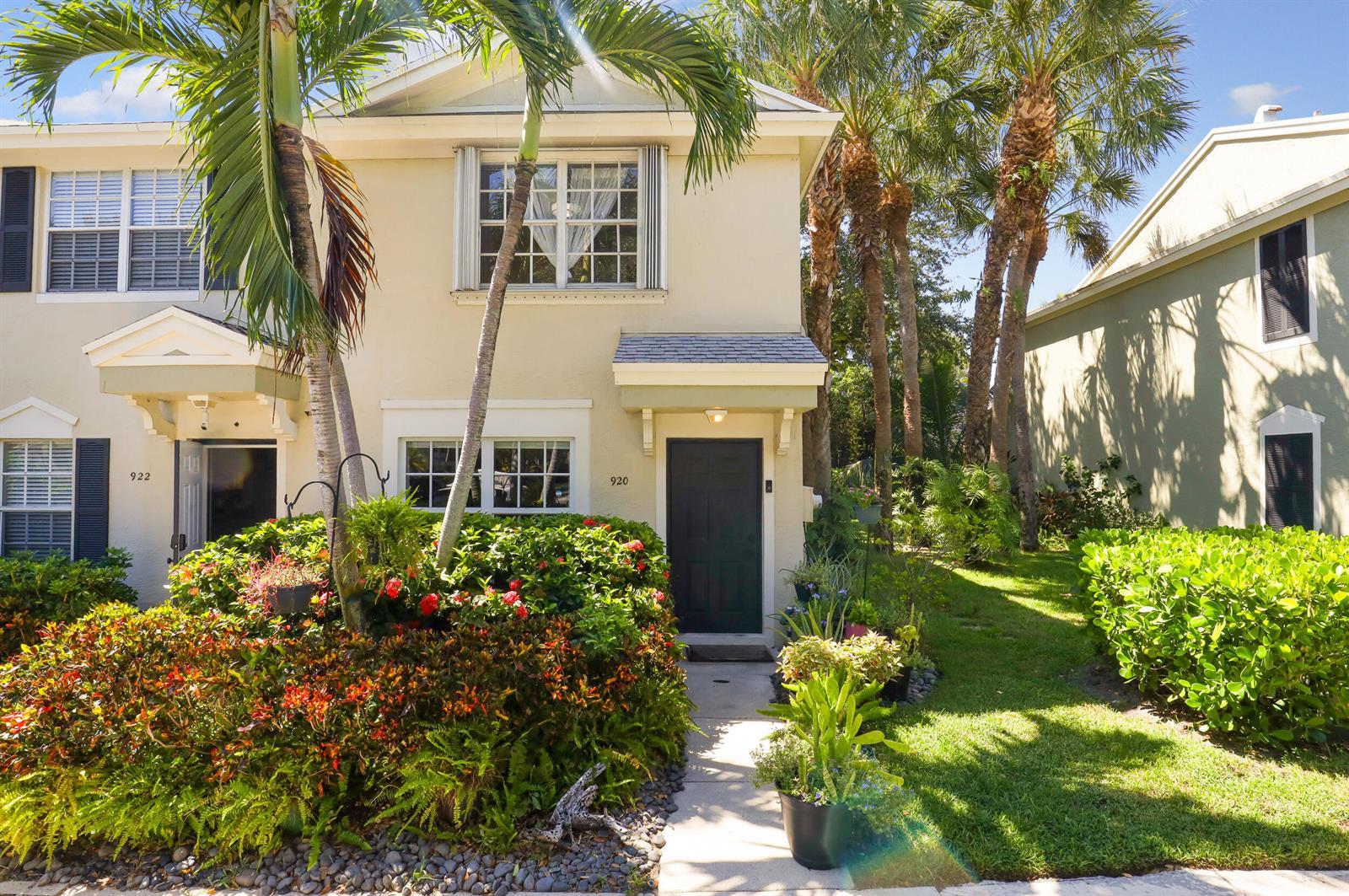 920 Kokomo Key Lane, Delray Beach FL 33483 photo 2