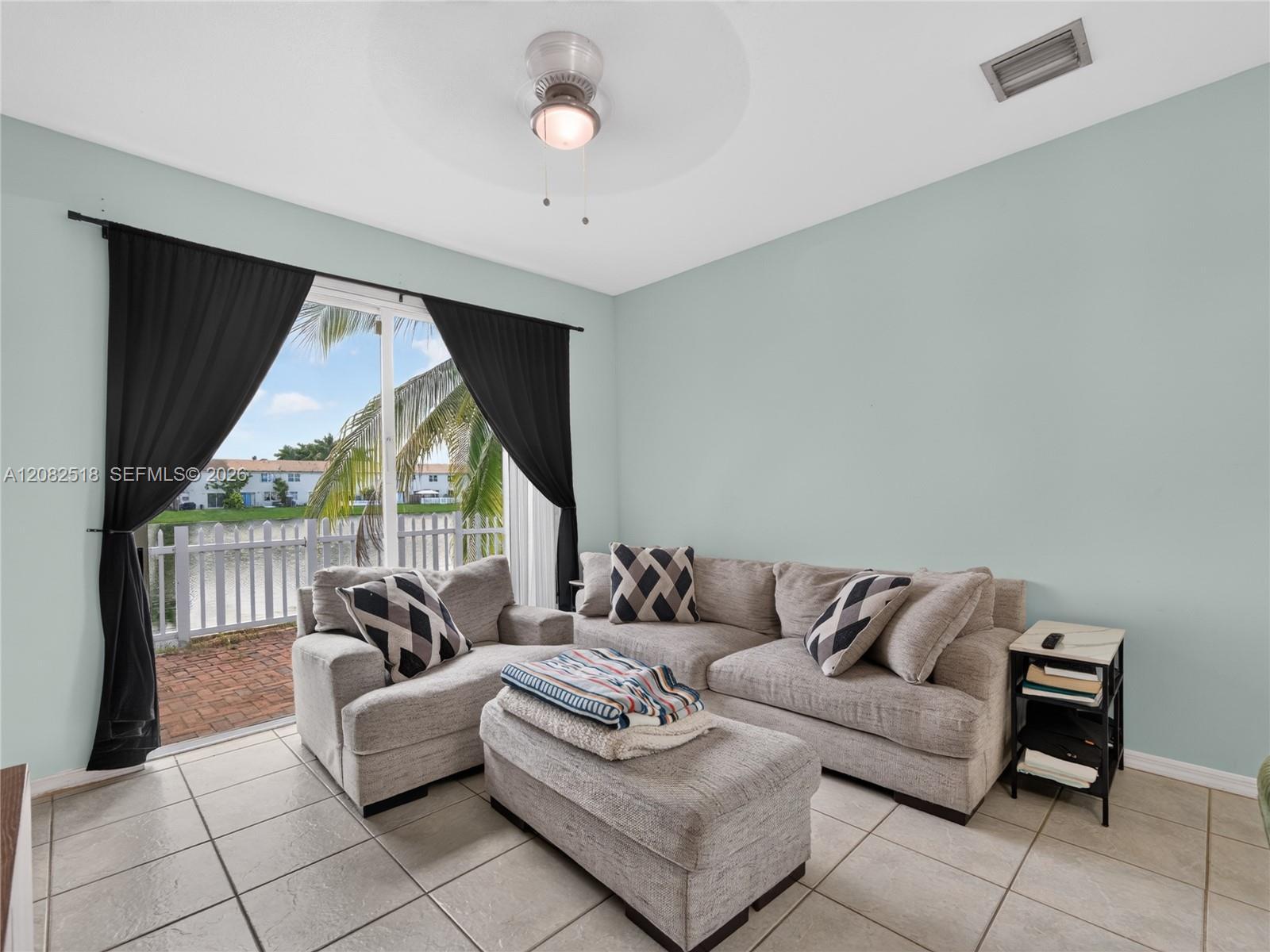 1030 NE 42nd Ter, Homestead FL 33033