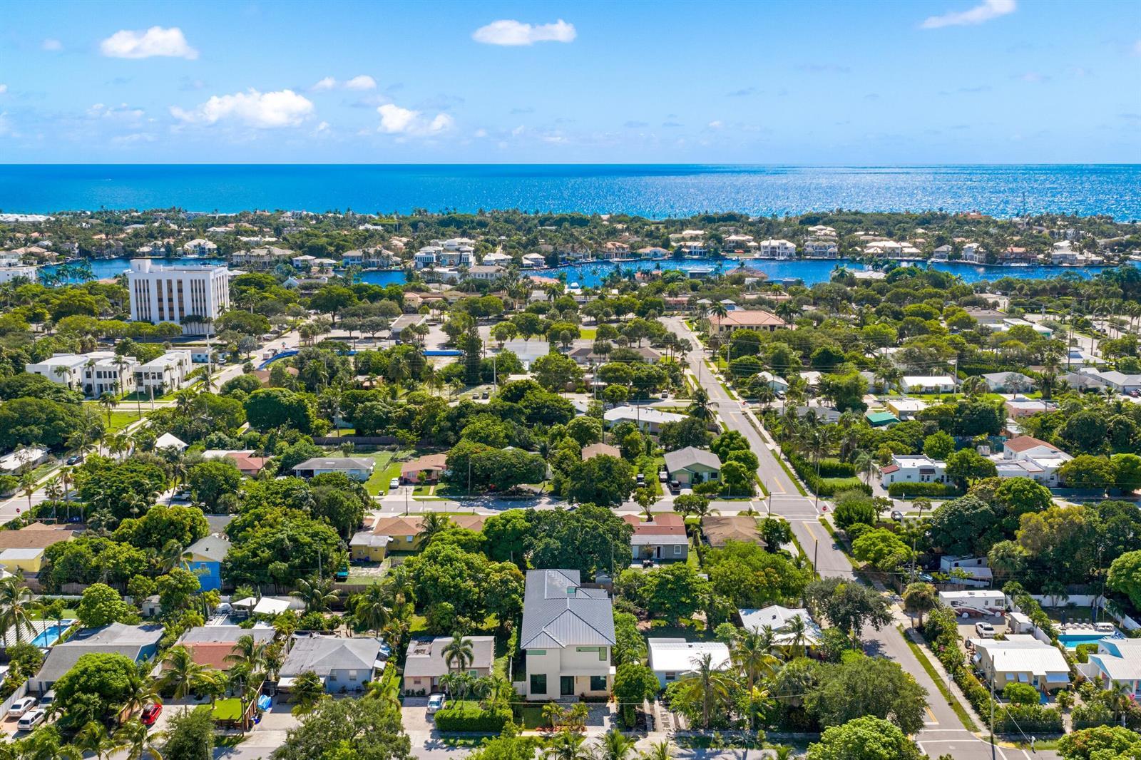 827 SE 2nd Avenue, Delray Beach FL 33483 photo 3