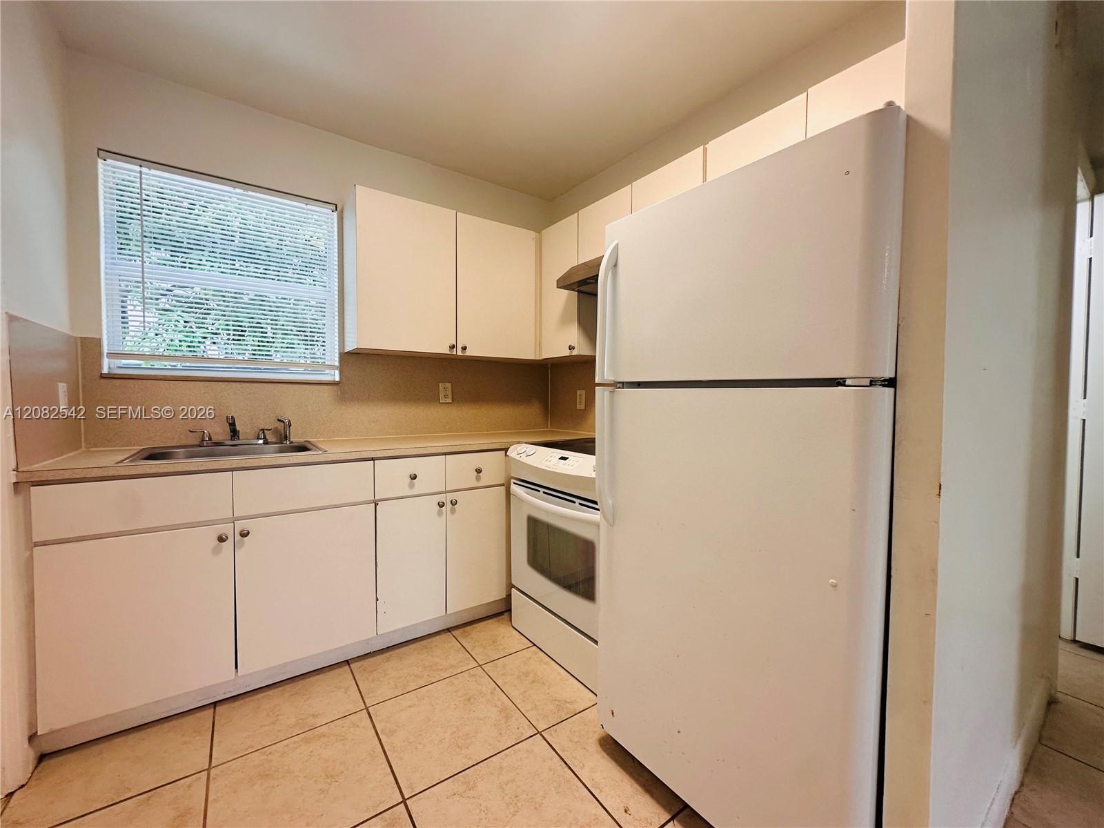 573 NE 82nd St # 6, Miami FL 33138 photo 5