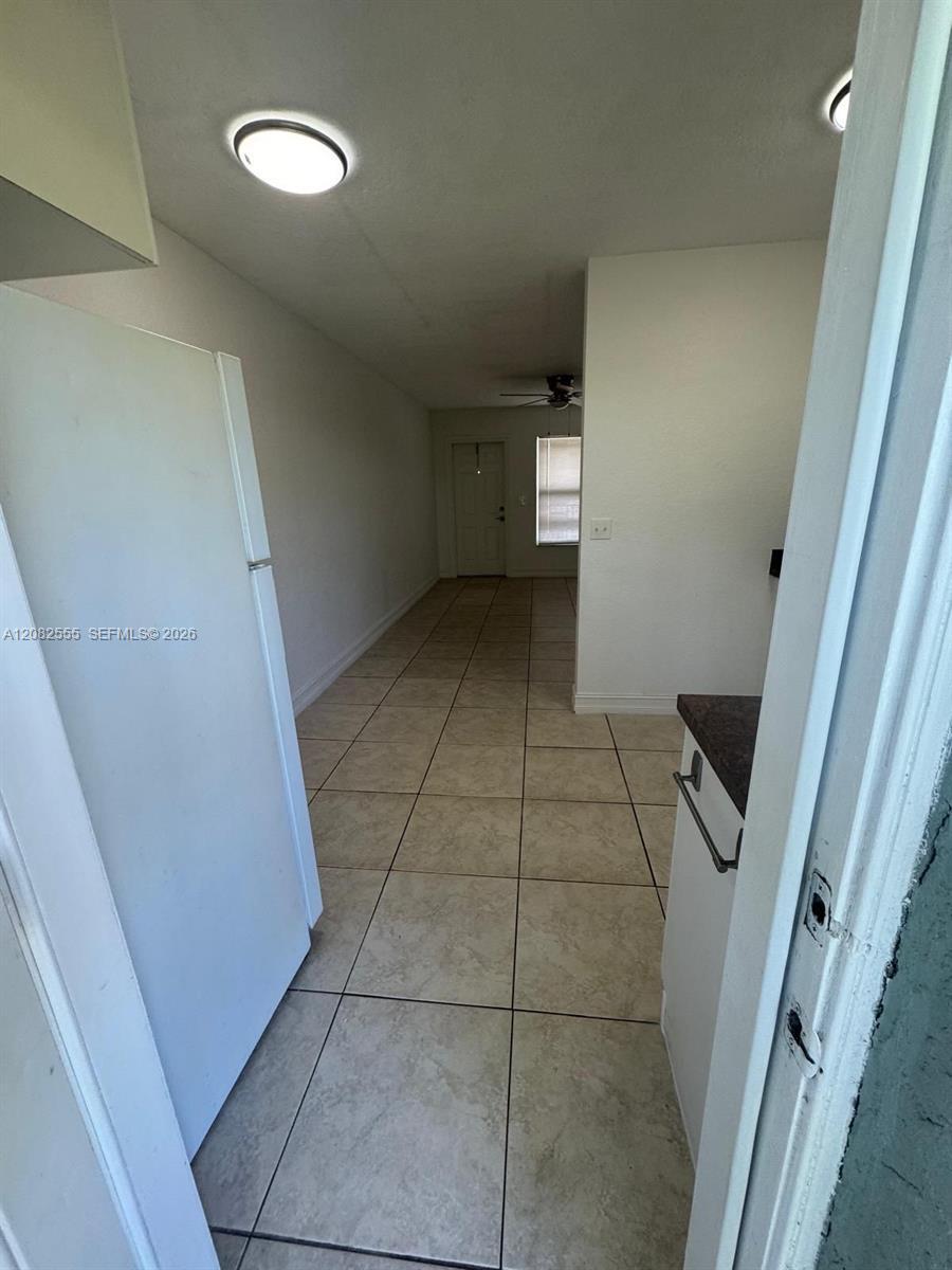 3260 NE 19th Ave # 15, Oakland Park FL 33306 photo 2