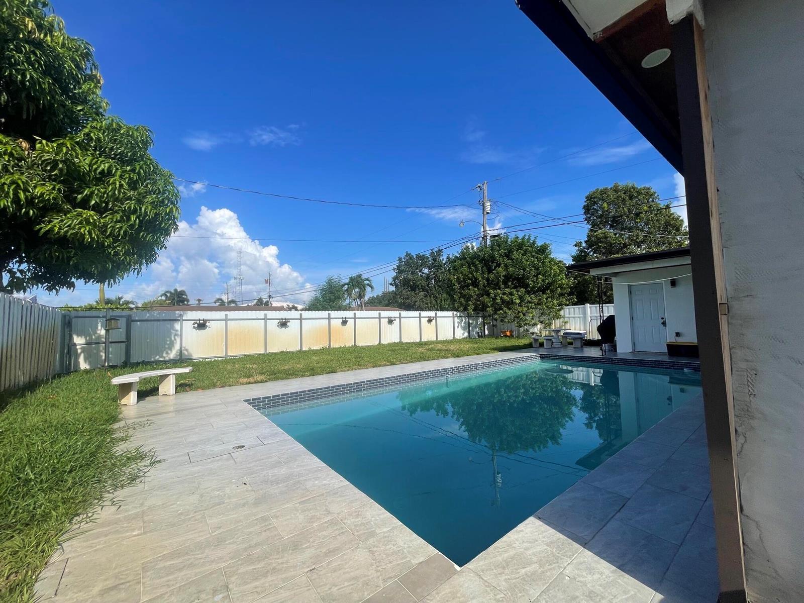 2310 N 67TH Terrace, Hollywood FL 33024 photo 5