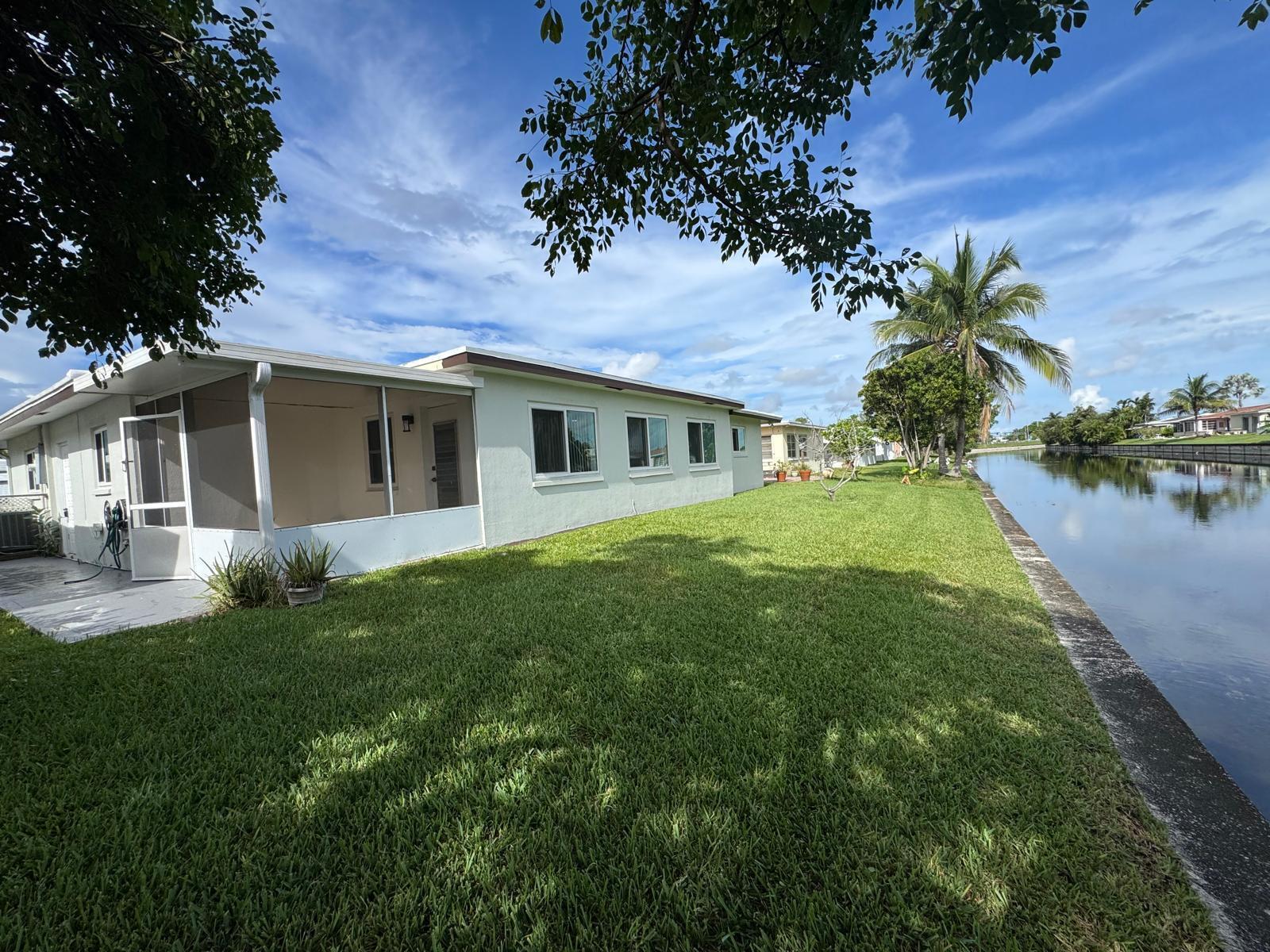 4734 NW 49th Court, Tamarac FL 33319 photo 2