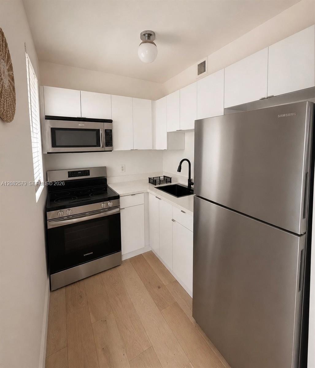 Miami Beach, FL 33139 photo 4