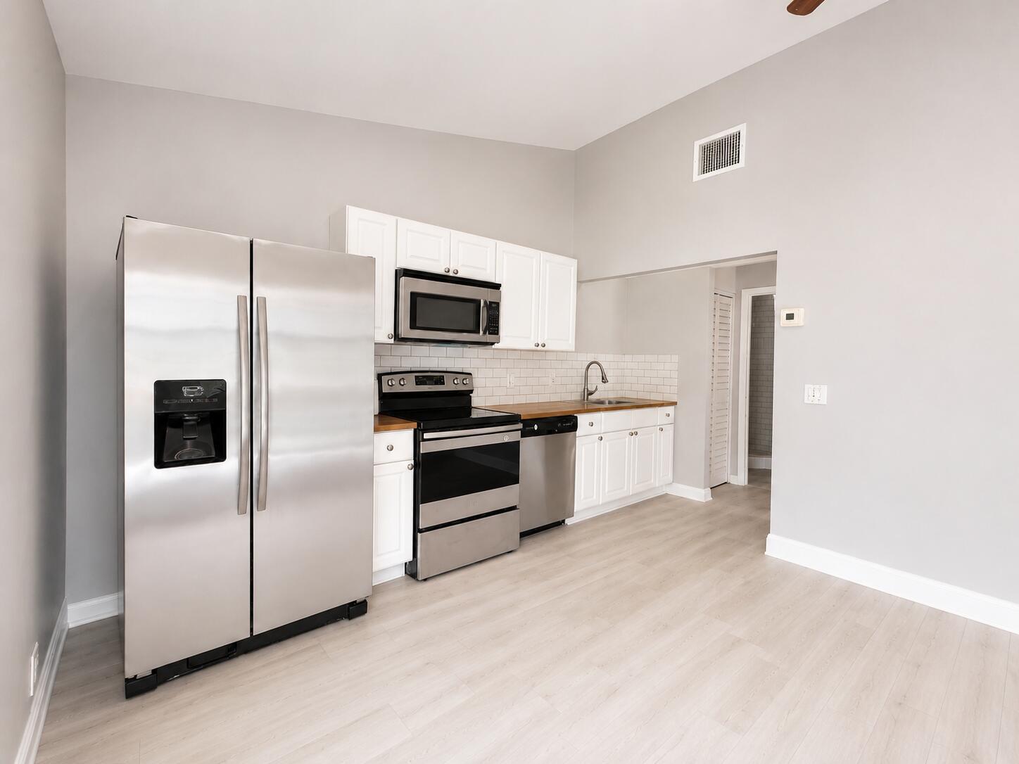 32 Lake Osborne Drive # 6, FL 33461 photo 4