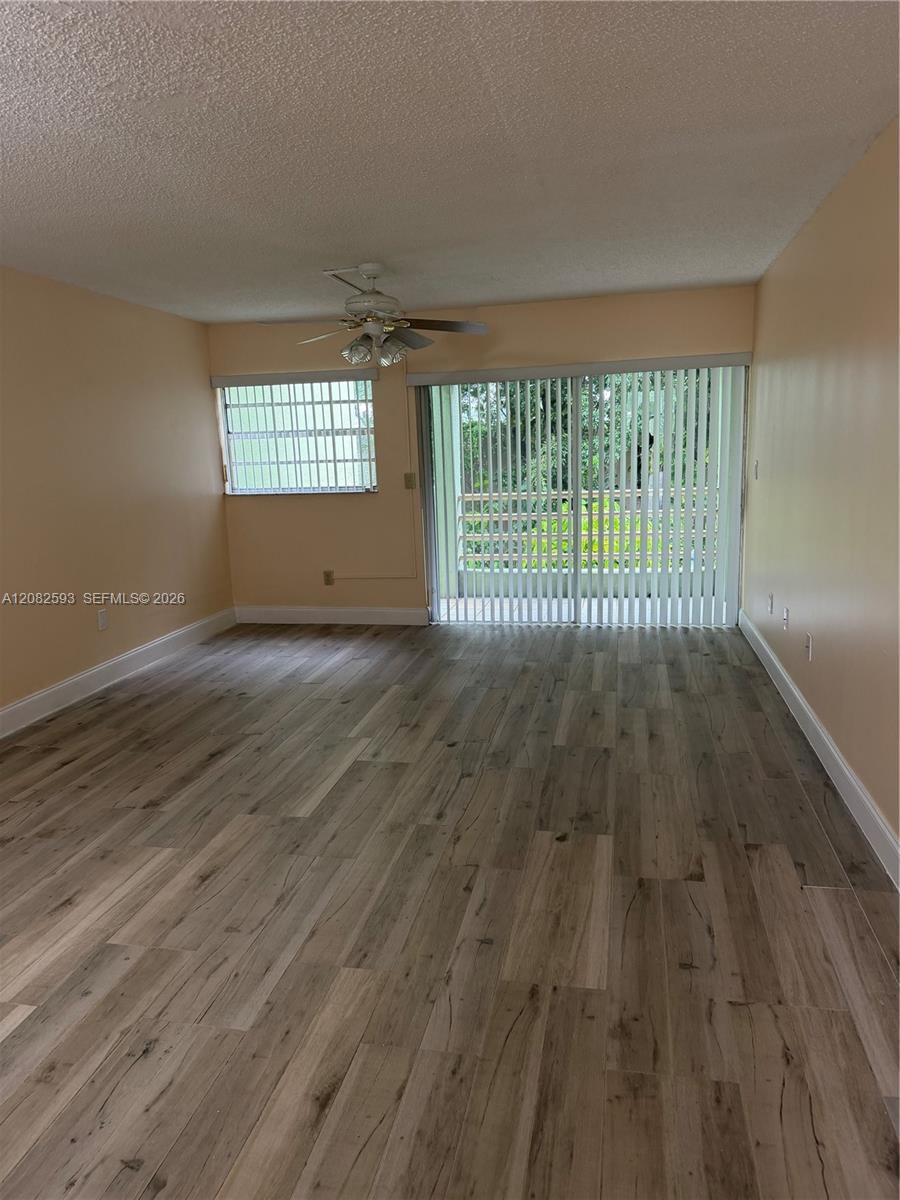 11091 NW 7th St # 16, Doral FL 33172 photo 3