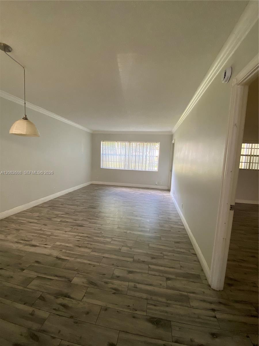 5181 W Oakland Park Blvd # 112, Lauderdale Lakes FL 33313 photo 4