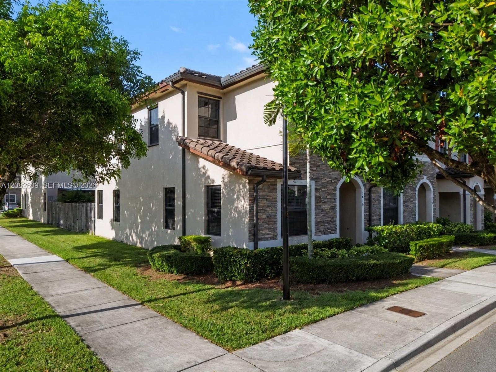 11416 SW 248th Ter, Homestead FL 33032 photo 2